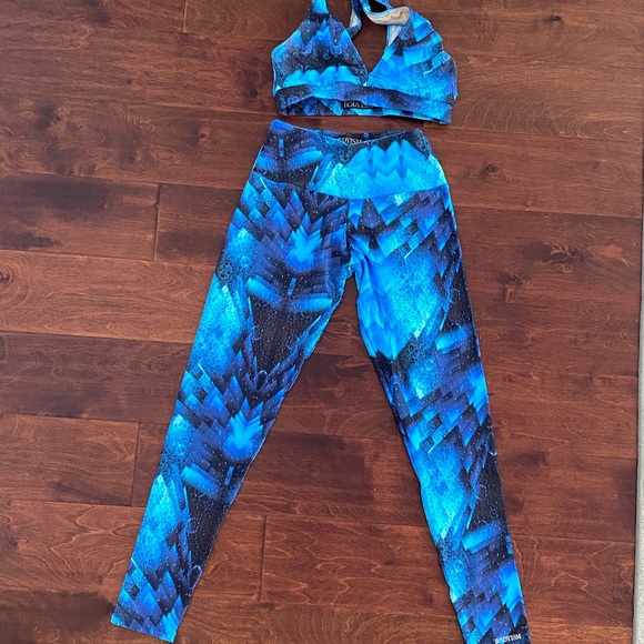 Bodyism Pants - FULL SET Activewear Legging and Sports Bra